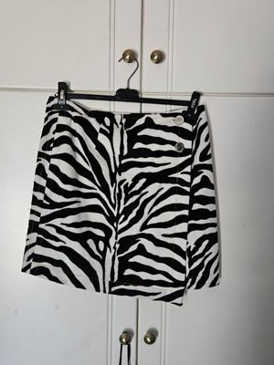 Μίνι φούστα zebra print Custom made, σε άριστη κατάσταση, μέγεθος L