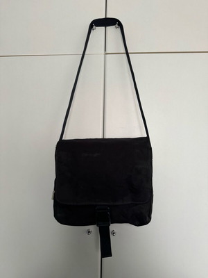 Tommy Hilfiger shoulder bag like new, black