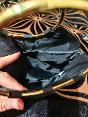 Handbag like new, worn once