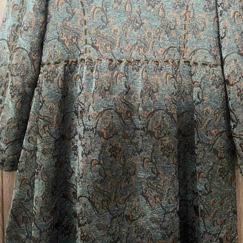 Hoss coat and skirt set like new with brocade and lace details