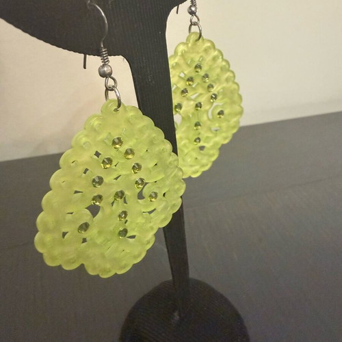 Earrings in lime shade with rhinestones like new