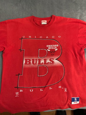 Chicago Bulls NBA T-shirt XL, 1990, made in USA