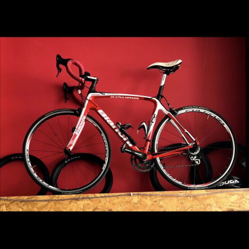 Bianchi Infinito road bike 2012, carbon frame, red/white, size 58