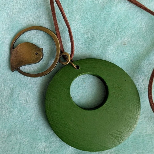 Neck decoration like new, boho style, wood and metal
