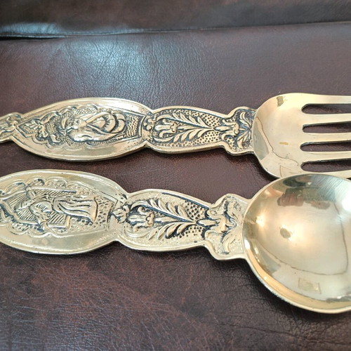 Vintage brass serving set like new
