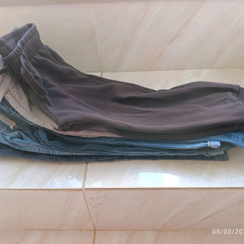 Boys' pants like new, pack of 7, H&M and Orchestra ages 3-4