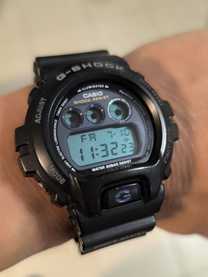 Casio G-Shock DW-6900 ρολόι σαν καινούργιο, μαύρο, unisex