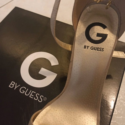 Guess sandals new, size 39.5-40, beige with square heel