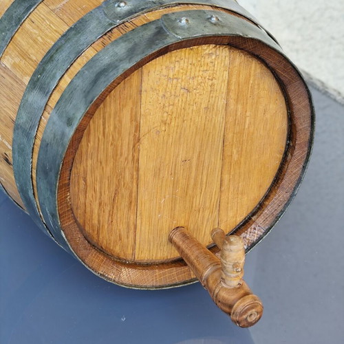 Handmade wooden barrel 12 liters new with tap