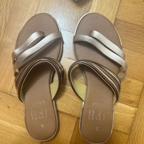 Chrysa sandals slightly used, size 38, gold flip-flops