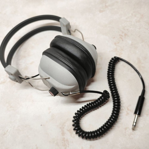 Tatchuen MD-802V vintage dynamic stereo headphones used, wired
