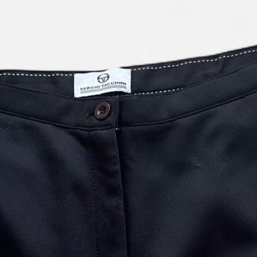Sergio Tacchini black shorts like new, medium to low waist