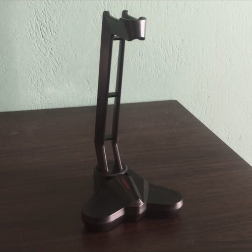 Havit headphone stand with red accents like new
