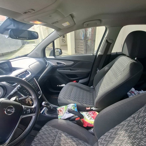 Opel Mokka 2015 like new, 1400cc petrol, black SUV