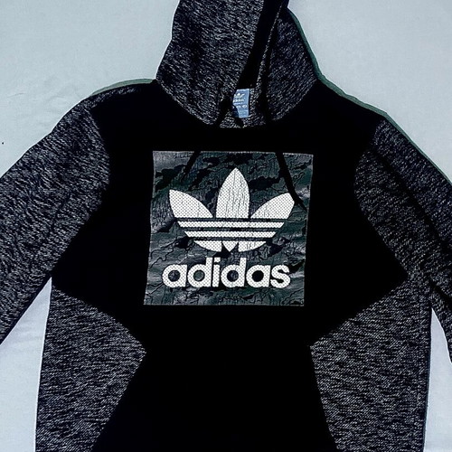 Adidas hoodie like new, size L, black and gray