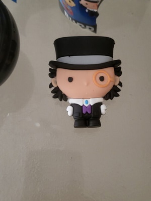 DC Penguin figure