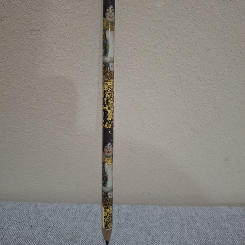 Pencil with Gustav Klimt design used