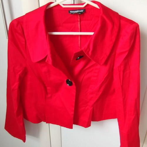Crop capartinaki used, cotton, red
