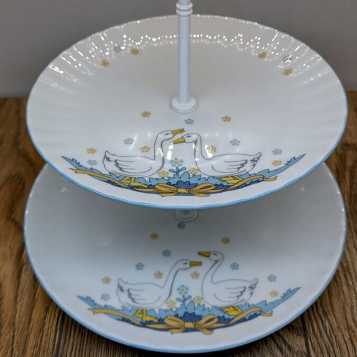 Wunsiedel Bavaria two-tier serving tray for sweets used