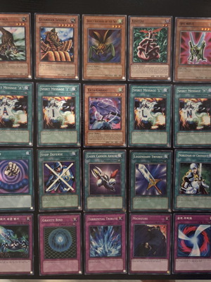 Yu-Gi-Oh anime card pack