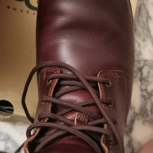 Ugg Hannen boots like new, size 42, brown