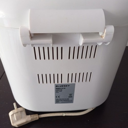 Bluesky bread maker bread machine like new