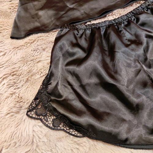 Baby doll satin new with lace black size L-XL