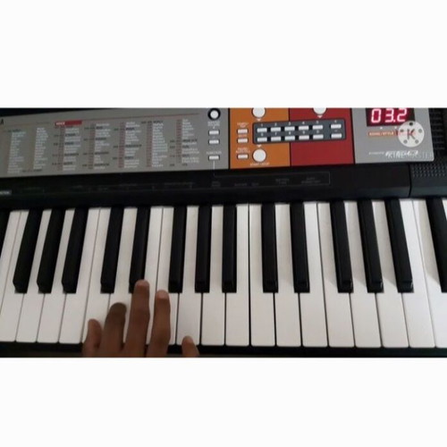 Yamaha PSR-F50 keyboard like new