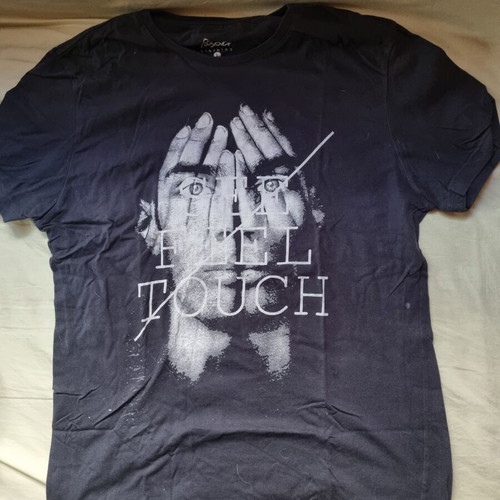 T shirt men's size large used