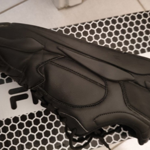 Fila Nano Bionic Memory Foam Athletic Shoes size 45 like new, black
