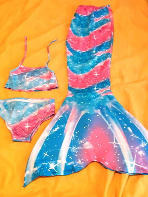 Children's Mermaid Tail Swim Set like new, size 9-10 years