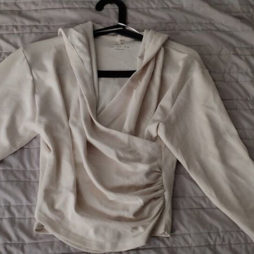 Oysho hooded blouse beige size S like new, breathable fabric