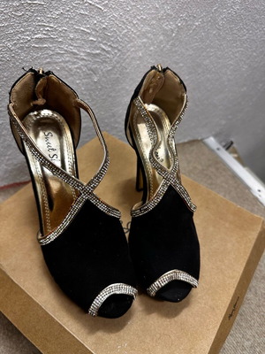 Black suede high heels with rhinestones size 37 like new