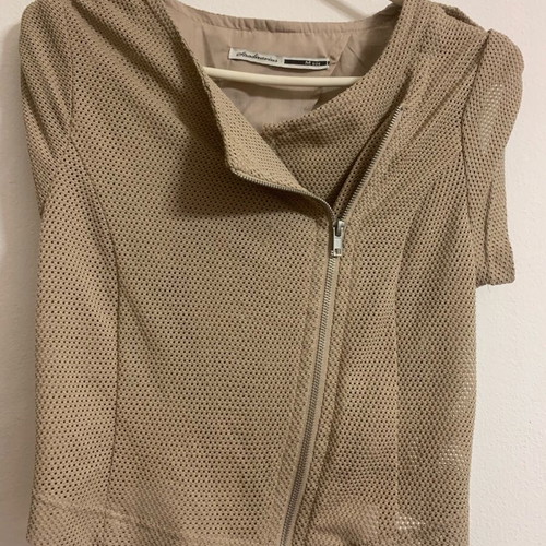 Stradivarius beige blouse with zipper like new, size M