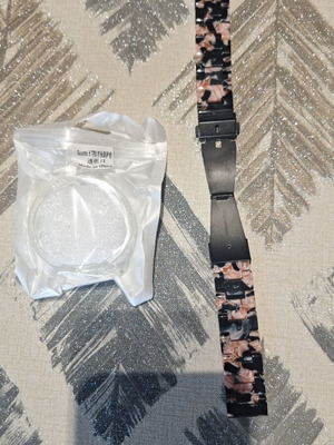 Bracelet for smart watch with screen protector like new