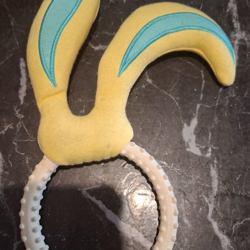 Yellow rabbit ring dog toy like new with sound