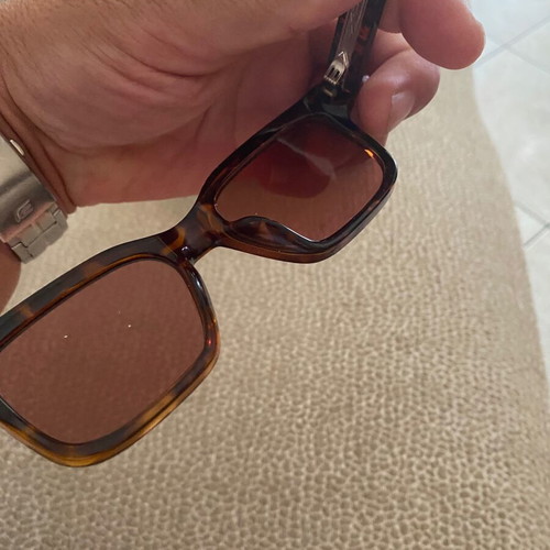 Red Raven sunglasses, brown
