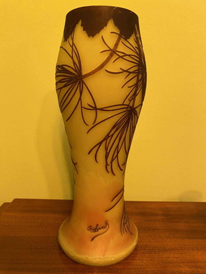 Richard vase in excellent condition