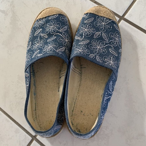 Pack of three summer shoes size 38: two ballerinas and one espadrilles