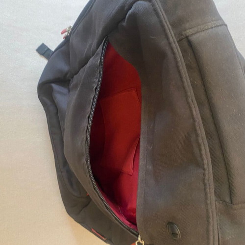 Belkin Laptop Bag used with padded compartments