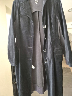 Zic Zac women's coat size M like new, black velvet and cotton