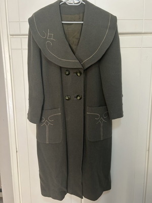 Olomalo Handmade Coat like new, gray, size XXL