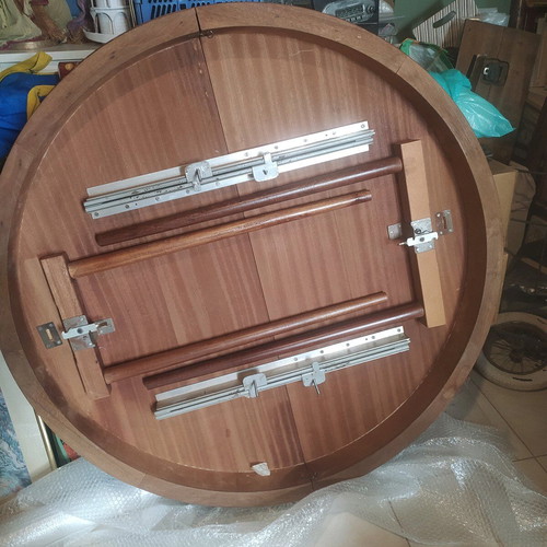 Wooden extendable round dining table like new, 1.20x2.50m