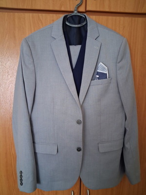 Italian Job suit set with vest and handkerchief like new, gray and blue