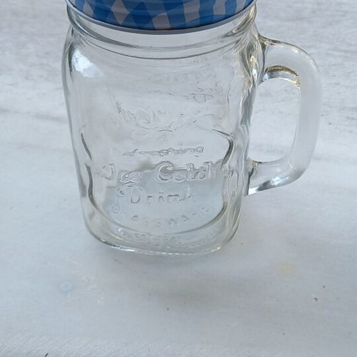 Glass jars with screw lids, set of 2