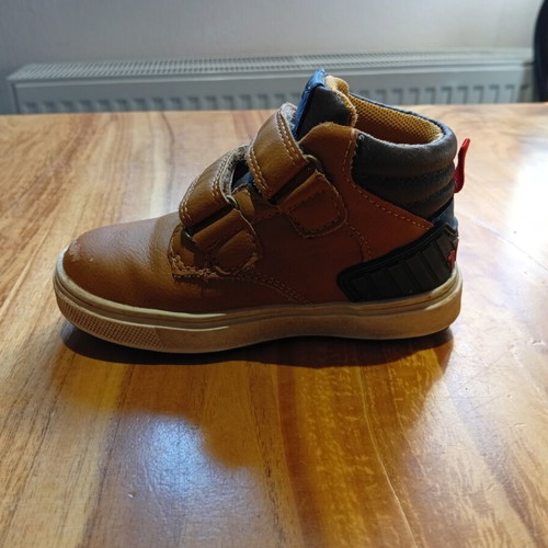Crecendo children's boots size 25 used