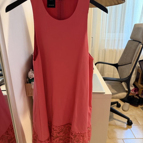 Pinko dress made in Italy size 36, like new, fuchsia