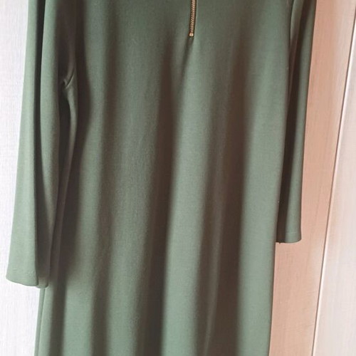 Everyday dress green-khaki with three-quarter sleeves like new