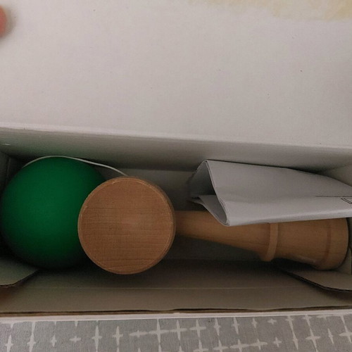 Ξύλινο παιχνίδι Kendama καινούργιο, εκπαιδευτικό