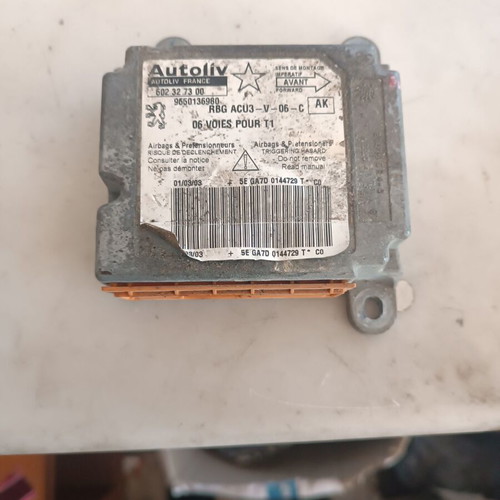 Airbag Control Unit for Peugeot 206 '98-'04 like new